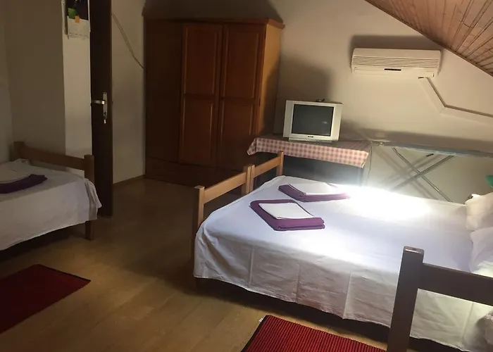 Crveno Zlato 2*