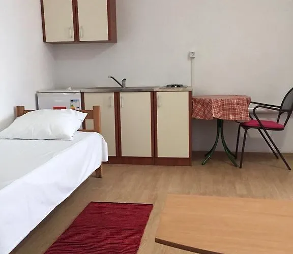 Affittacamere Crveno Zlato 2*